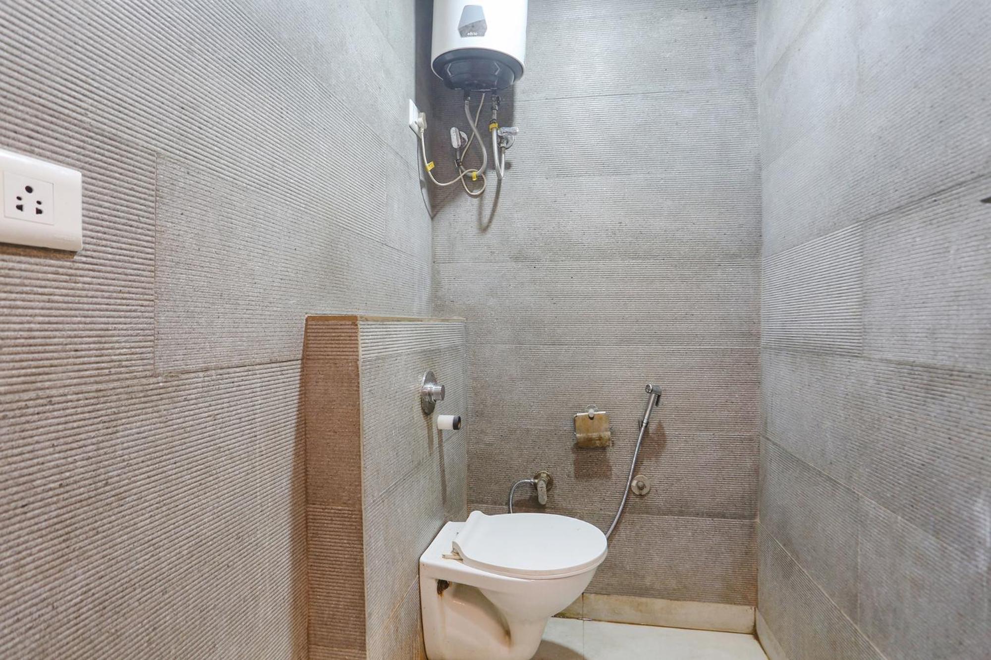 Fabhotel Gold Inn Janakpuri Delhi  Ngoại thất bức ảnh
