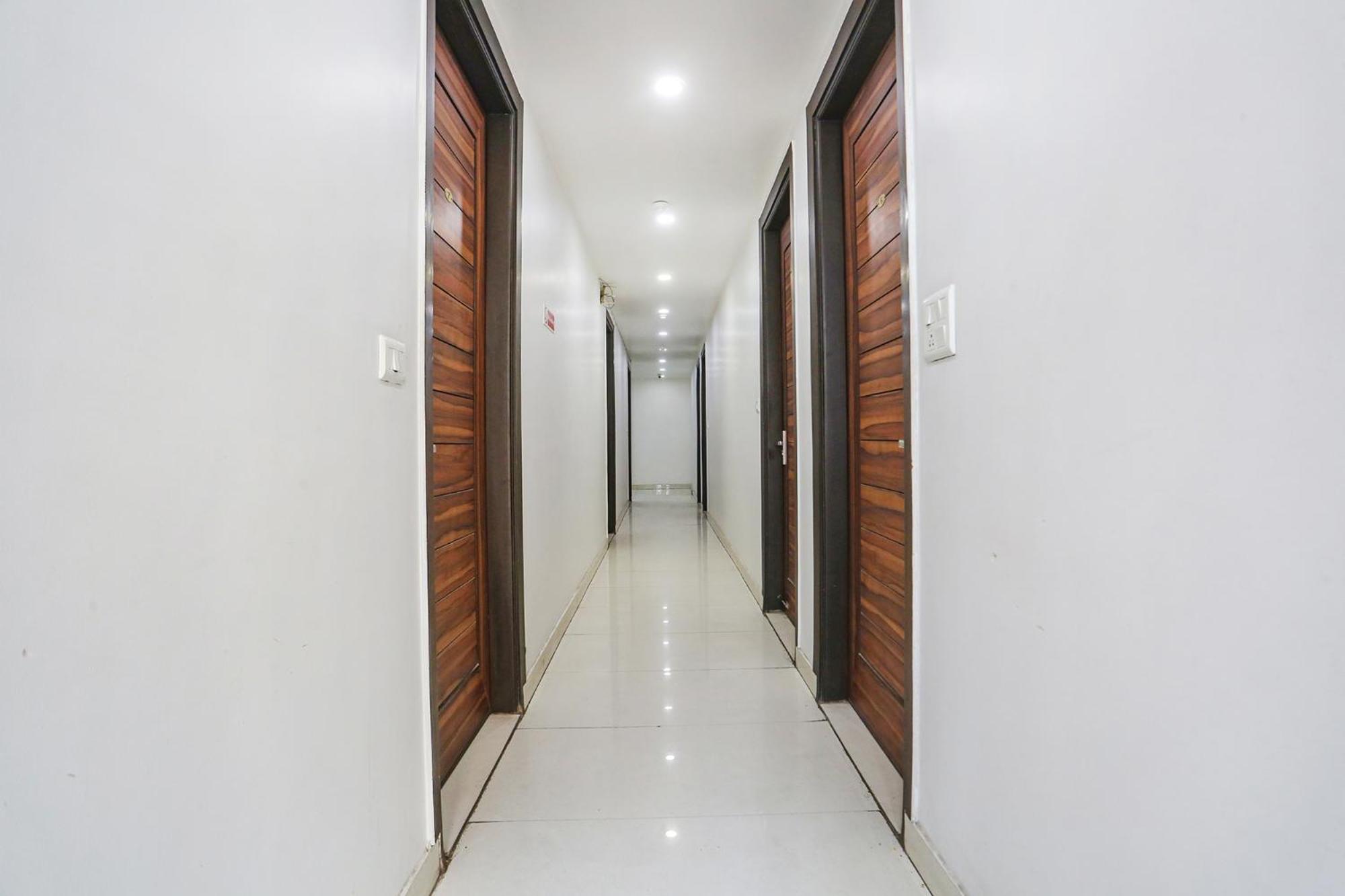 Fabhotel Gold Inn Janakpuri Delhi  Ngoại thất bức ảnh